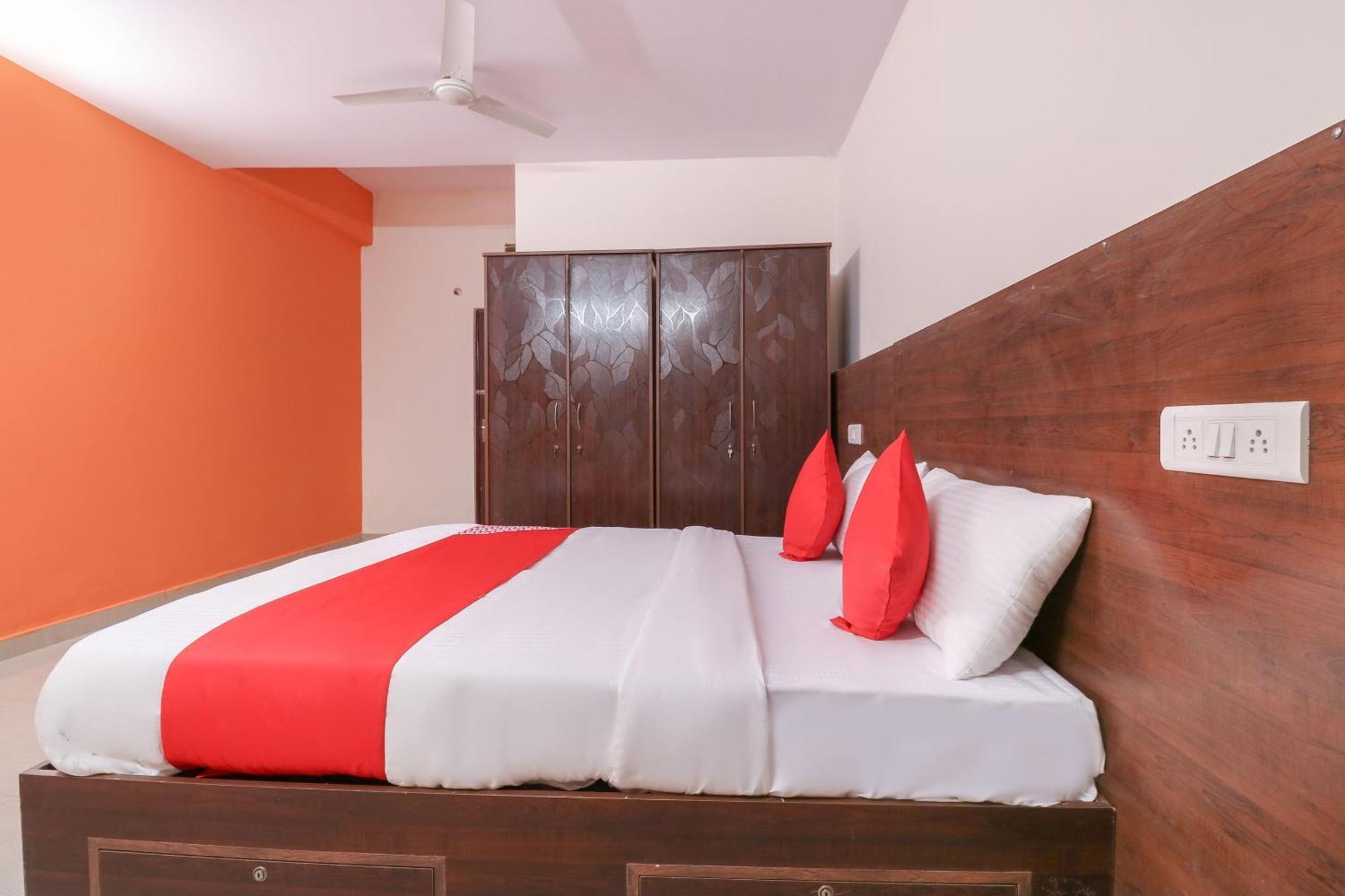 Hotel O The Royal International Hotel Bangalore Eksteriør billede
